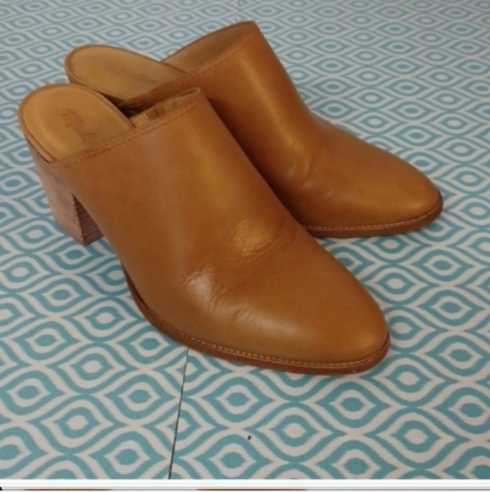 Madewell clogs mules size 8 number h5690 leather